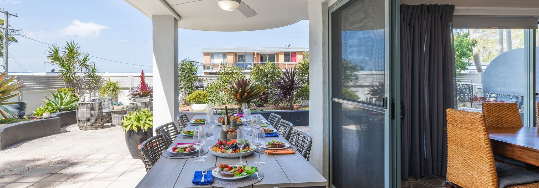 Peninsula Waters, 1/2-4 Soldiers Point Road – Aircon, pool & massive outdoor area