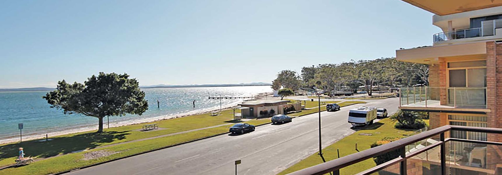 Collendina, 3/19 Kurrawa Close – position and water views