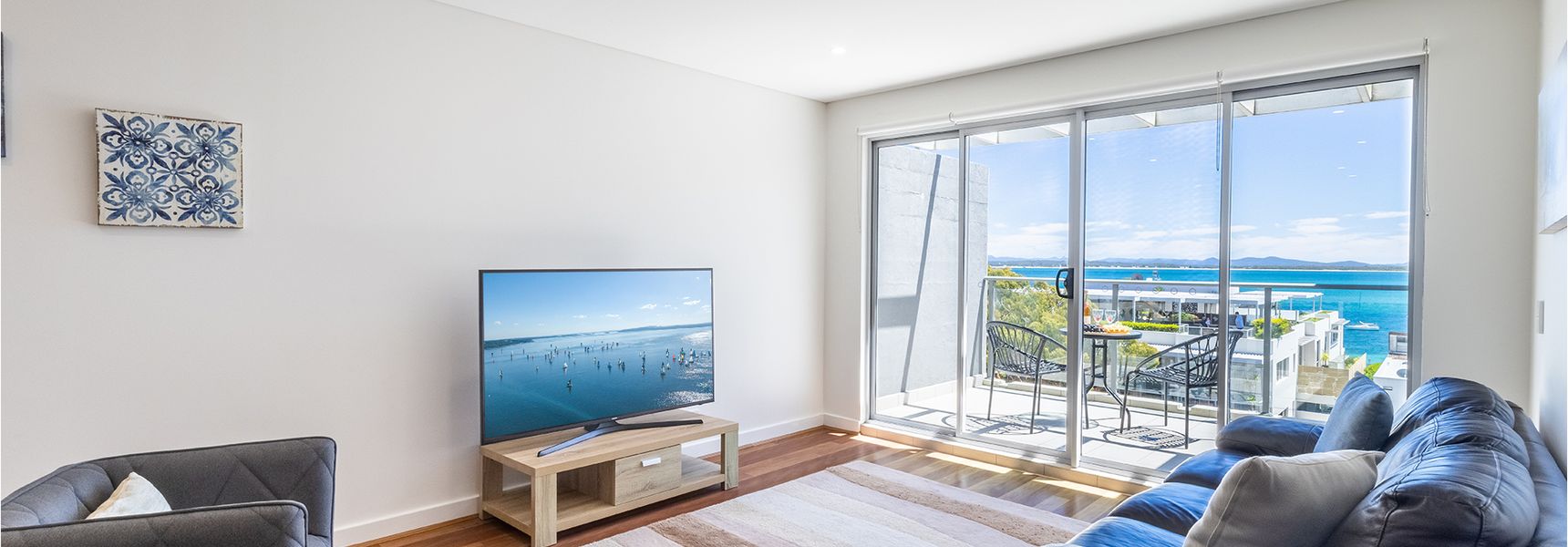 The Shoal, 503/4-8 Bullecourt Street – Avra Seabreeze – views, linen,lift and air con