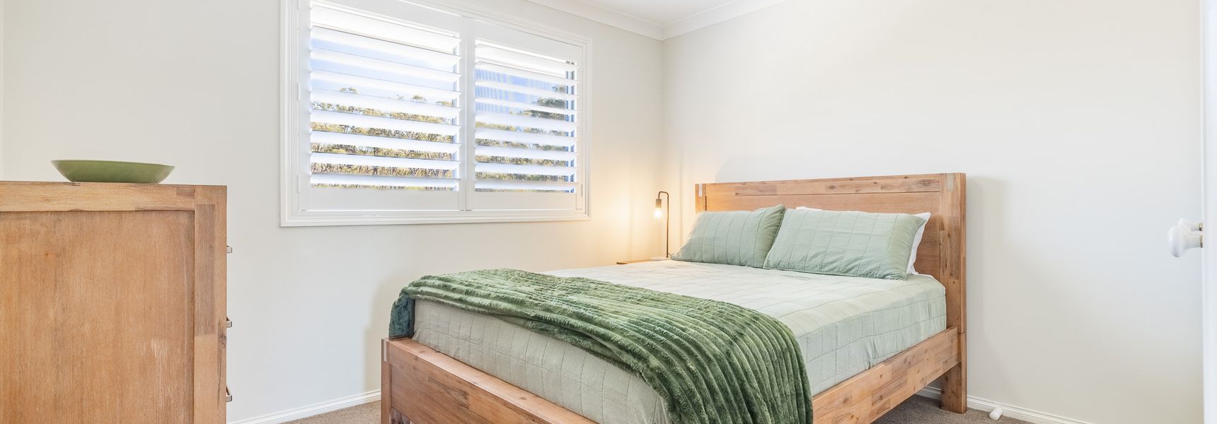 1/94 Rocky Point Rd – Duplex with Aircon, WIFI and Short Walk To The Sports Club