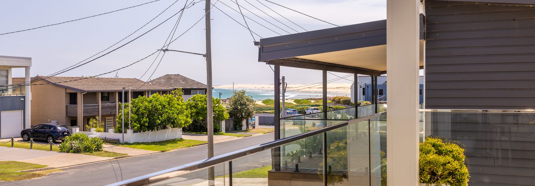 Walk on Birubi, 1/40 Ocean Ave – WIFI, Boat Parking & Water Views