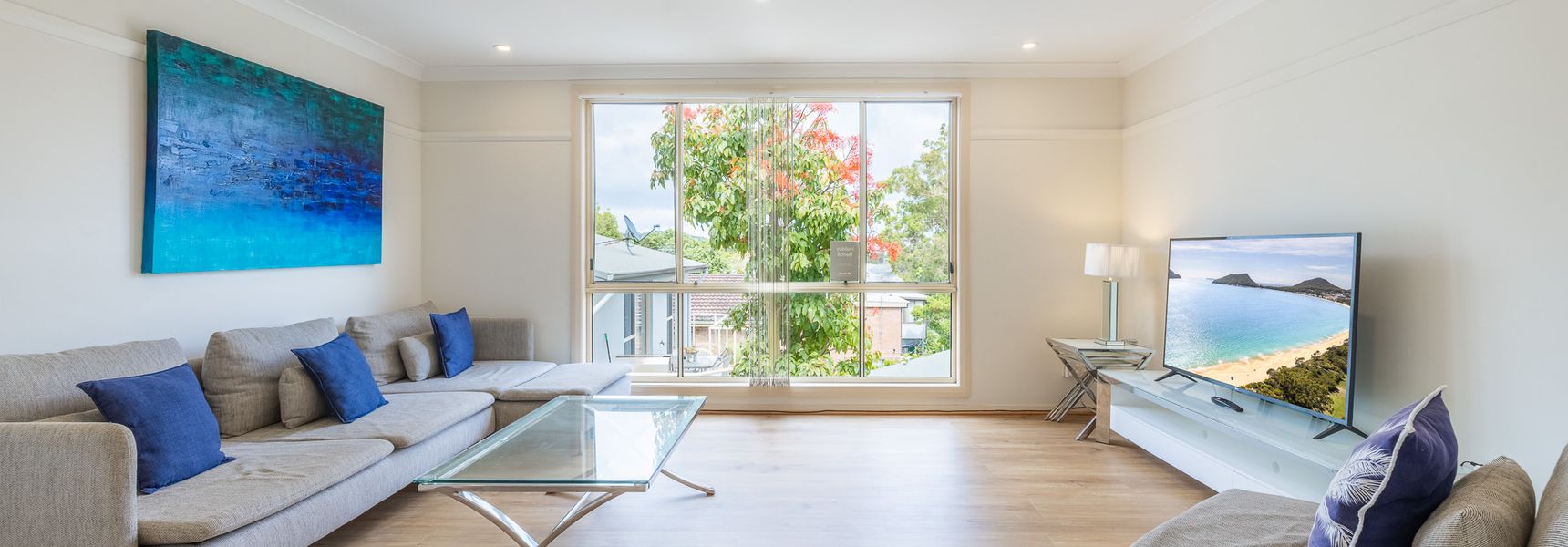 Sea Breeze, 1/23 Stubby St Nelson Bay – Pet Friendly duplex with boat parking, air con and wi-fi