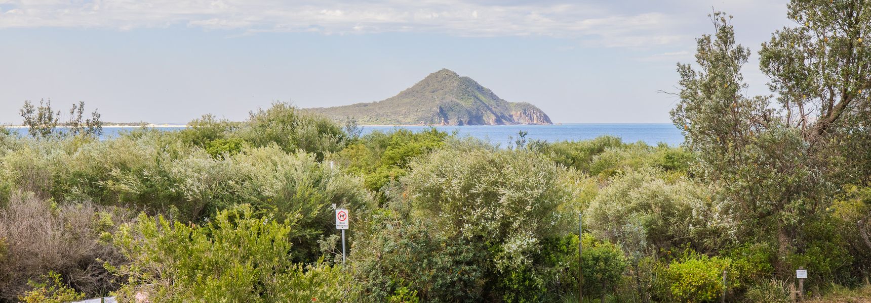 Intrepid, 13/3 Intrepid Cl – fantastic unit with stunning water views