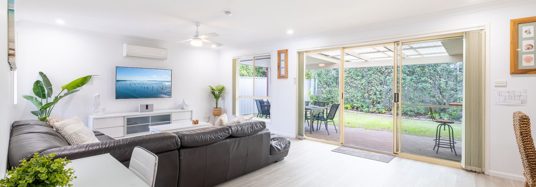 Fingal on Whitesands, 1/12 Whitesands Road – all on ground level with air con, wi-fi and boat parking