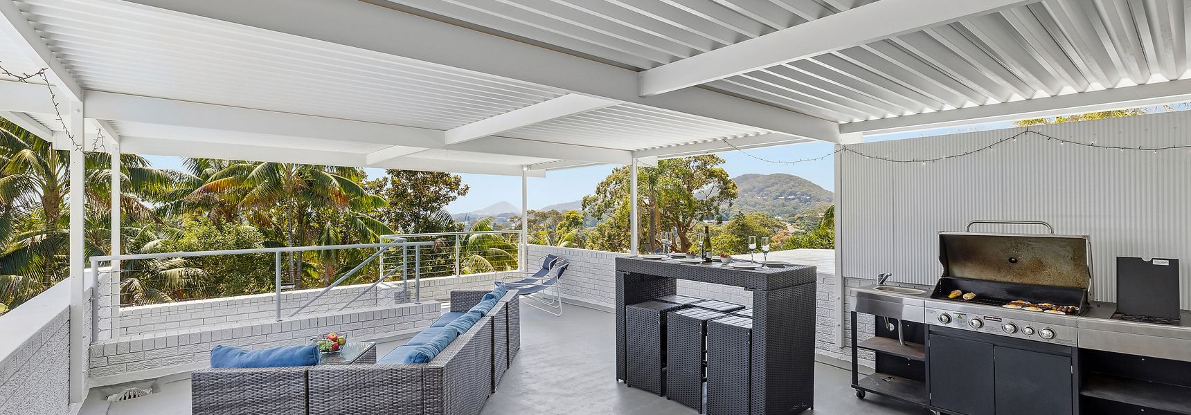 Galoola Hidden Gem, 2/97 Galoola Drive, Rooftop outdoor area with spectacular views, Wi-Fi, Air Conditioning, Pet Friendly