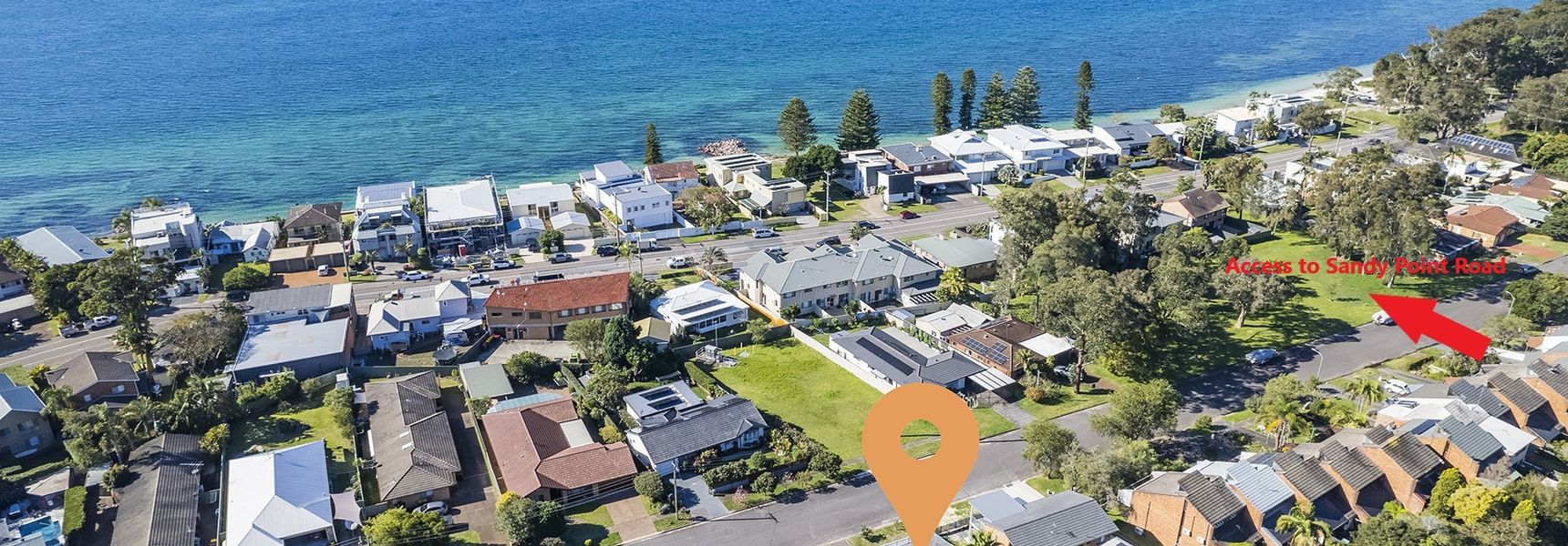 Hanks Corlette House, 49 Pantowora St – pet friendly, air con, boat parking, Wi-Fi