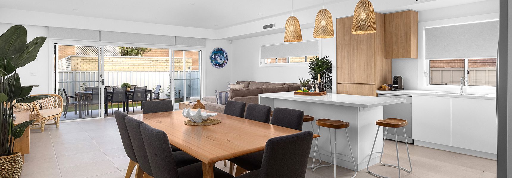 Hideaway 2, 3a Lillian St – filtered water views