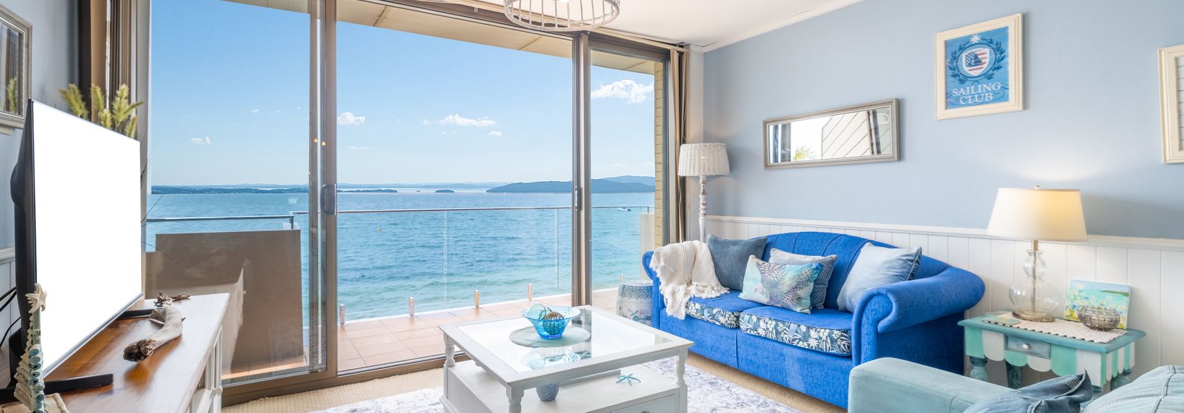 Harbourside , 14/3-7 Soldiers Point Rd – waterfront magic