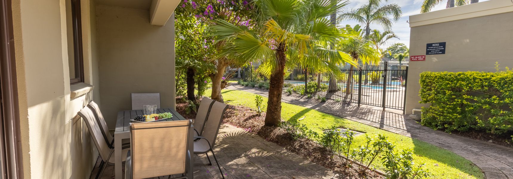 Carindale, 16/19-23 Dowling Street – Ground floor unit with complex pool and tennis Court