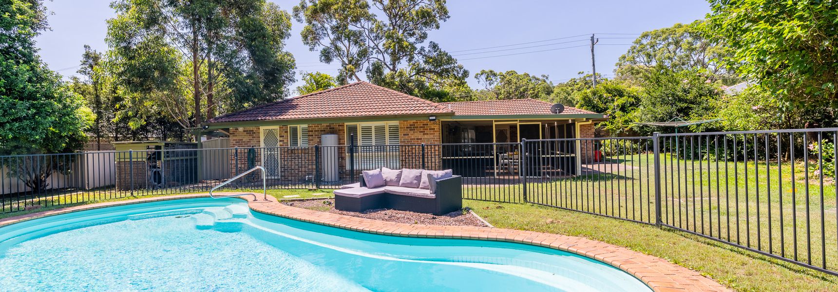 Salamander Sanctuary, 204 Salamander Way – pool, pets, linen, aircon, Wi-Fi