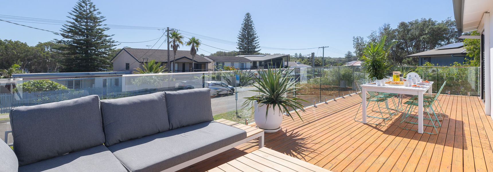 Robinson Retreat, 3 Robinson St – 4 bedrooms, 2 bathrooms, air con and Wi-Fi