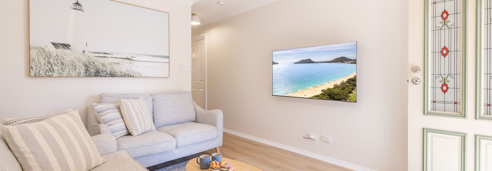 Crystal by the Bay, 4/4-6 Crystal Cl – Wifi, Air Con and Coffee machine