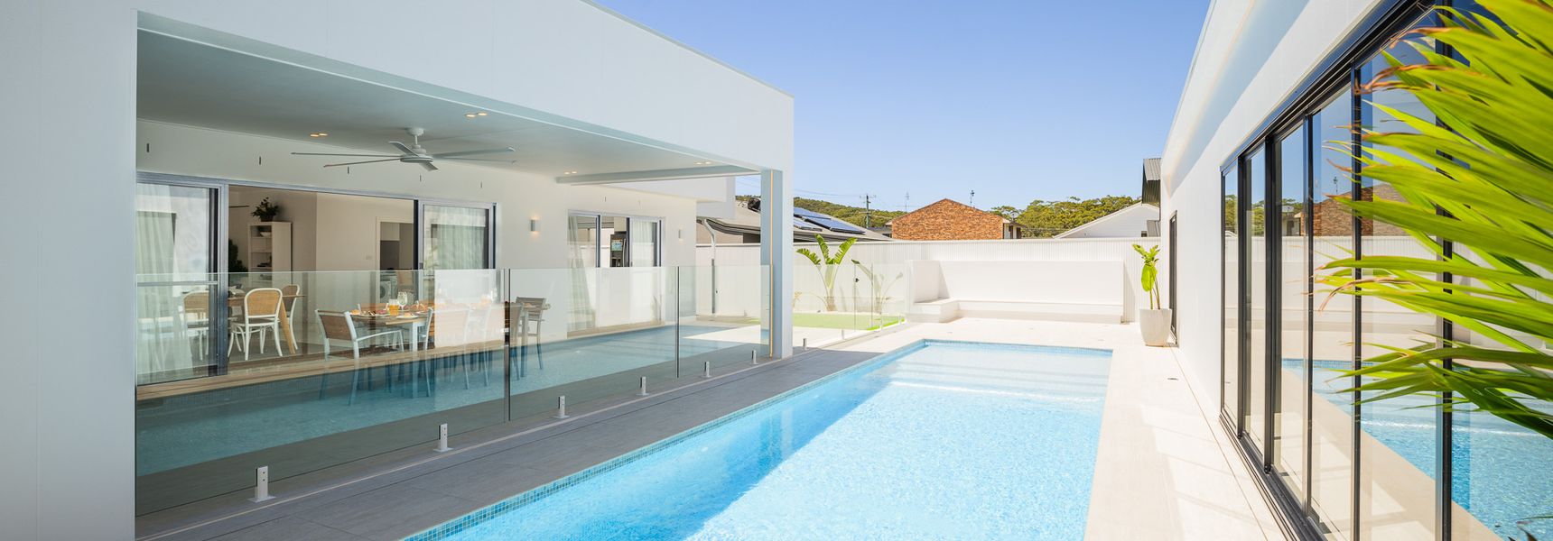 57 Tomaree Road Complex – House and Cabana with Pool, Air-con, Wi-fi, Boat Parking