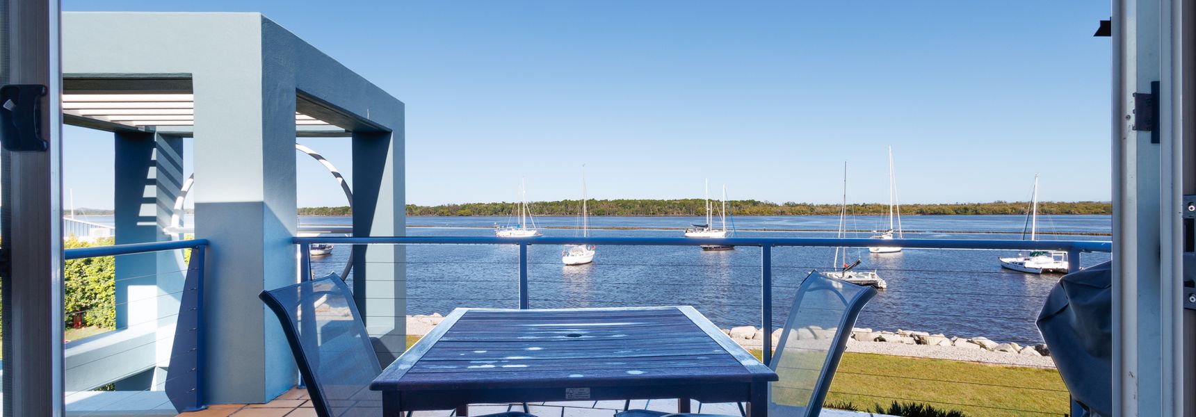 Riverview Apartment 2.6 3-5 Riverview Street