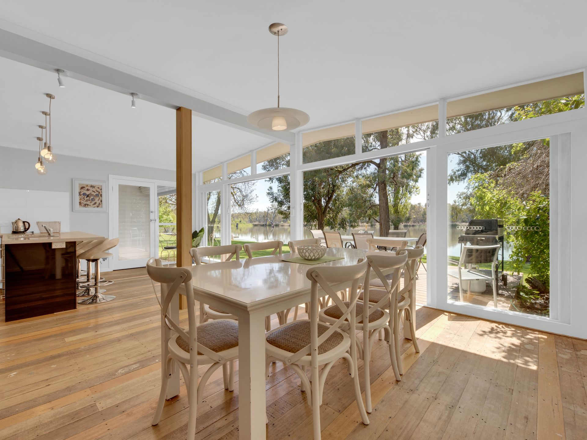 Twin Rivers Whitehouse