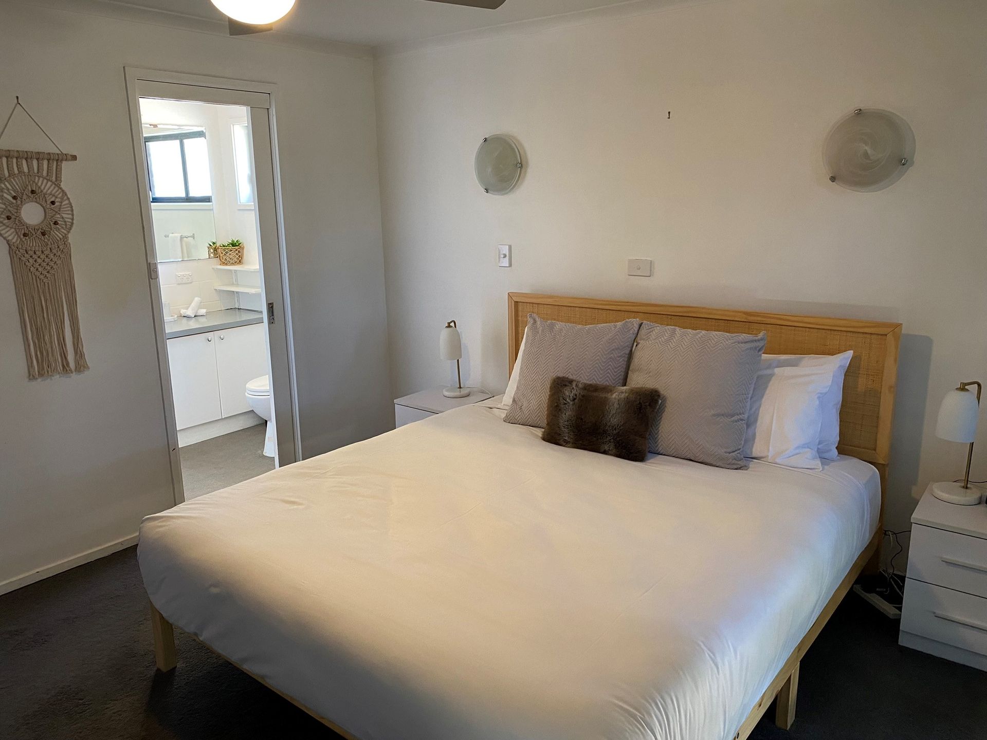 Absolute Waterfront at Woodlands