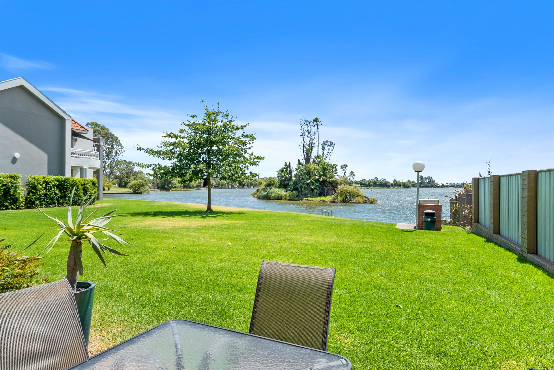 Yarrawonga Lakeside Apartment 49