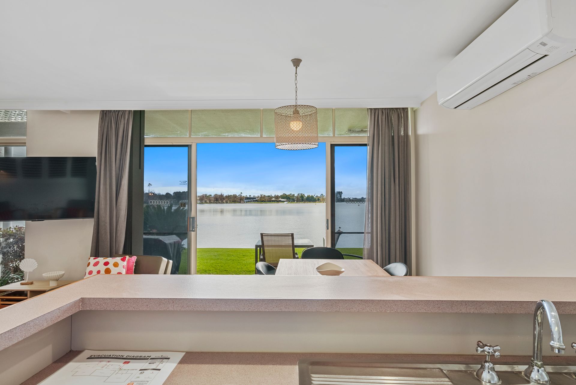 Yarrawonga Lakeside Apartment 31
