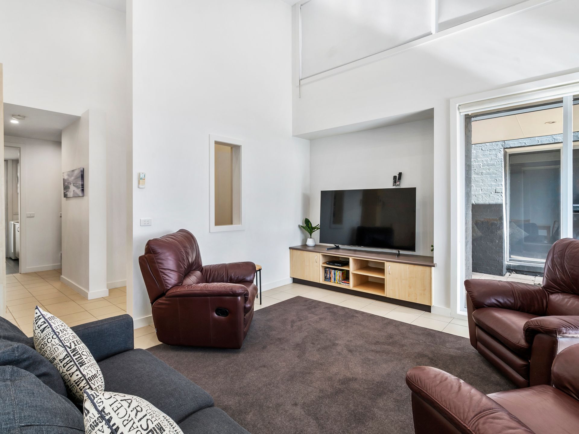 Murray Grange apartment 6