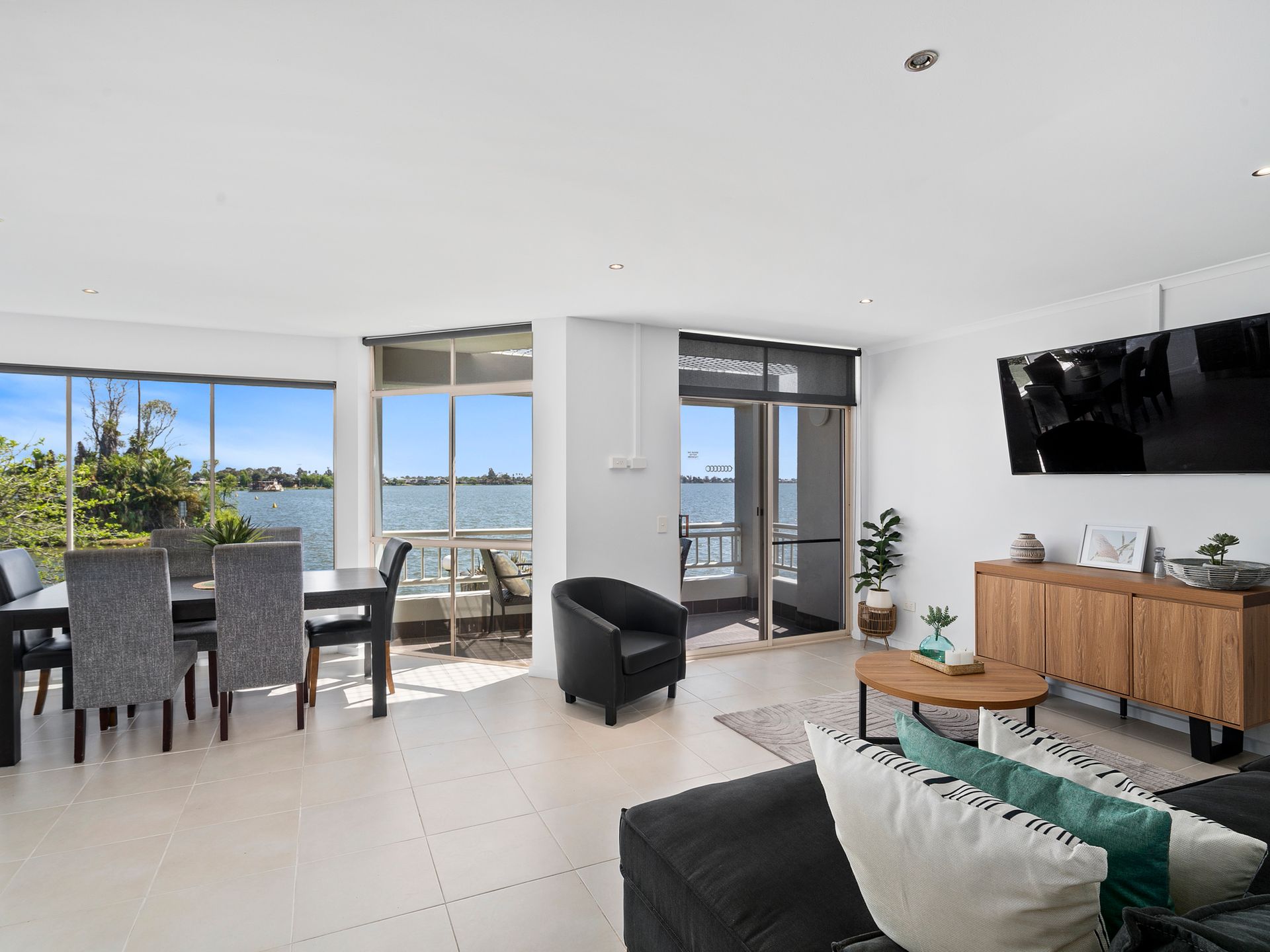 Yarrawonga Lakeside Apartment 50