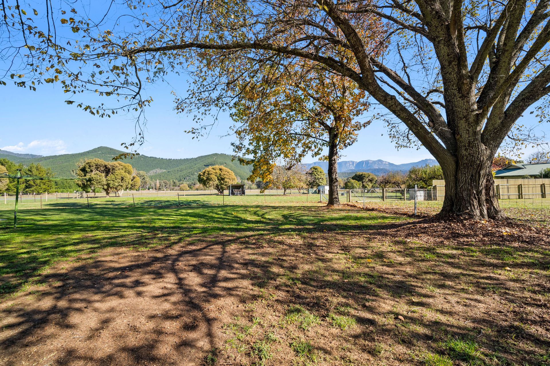 The Little Farmhouse – Pet Friendly with Magnificent Views