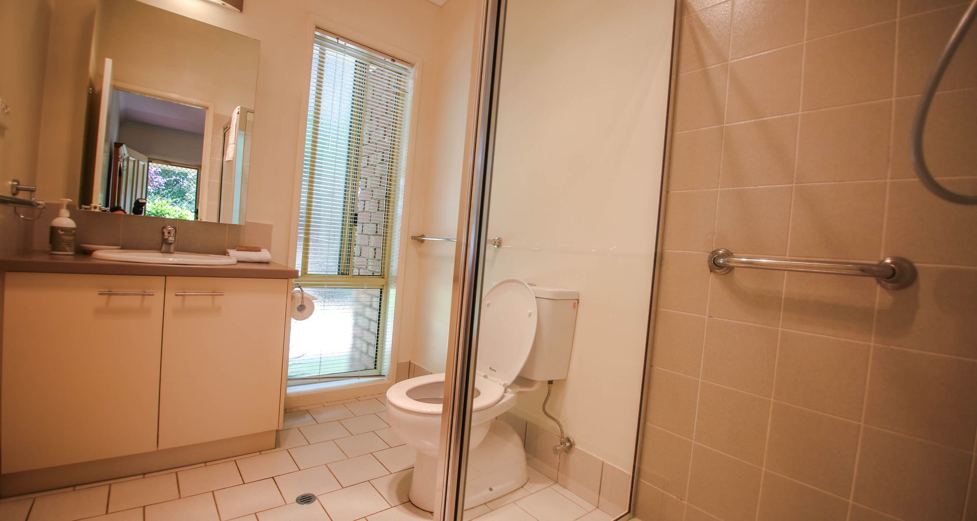 SILVER BIRCHES HOLIDAY VILLAGE – UNIT 8