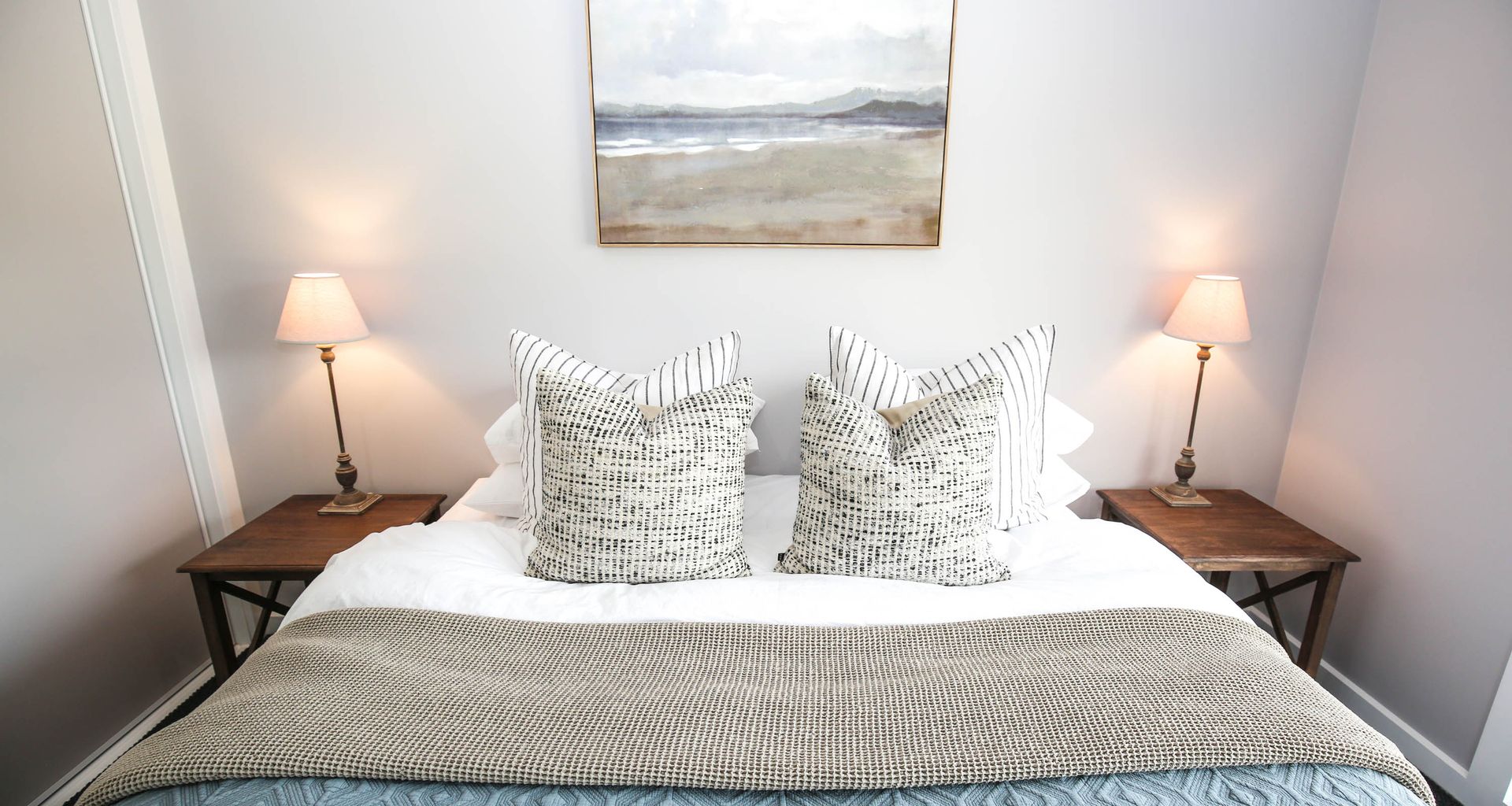 SUNDOWN COUNTRY CLUB