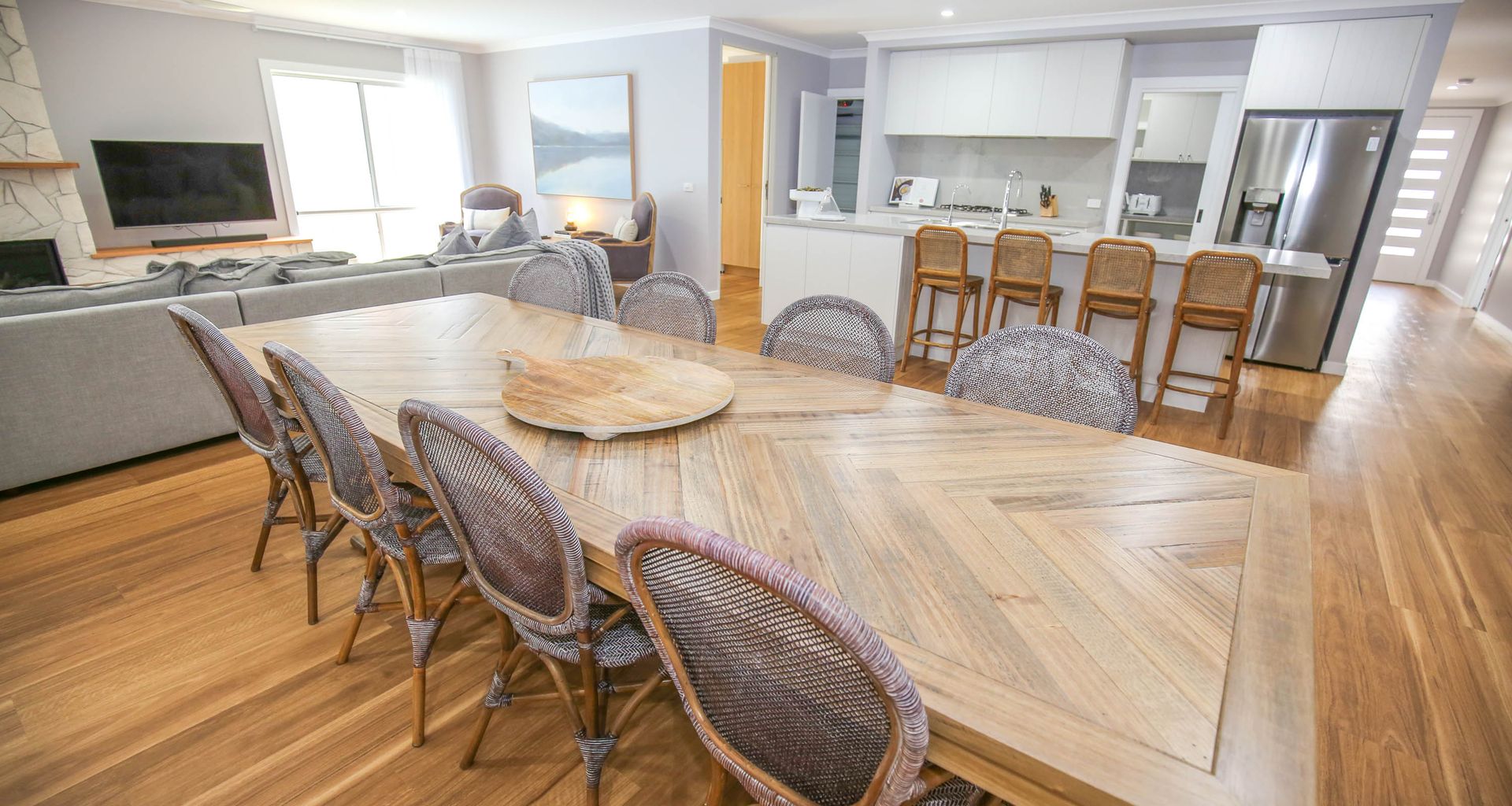 SUNDOWN COUNTRY CLUB