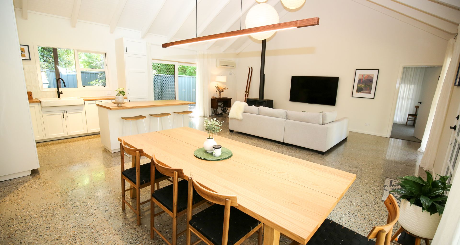 SANCTUARY 33