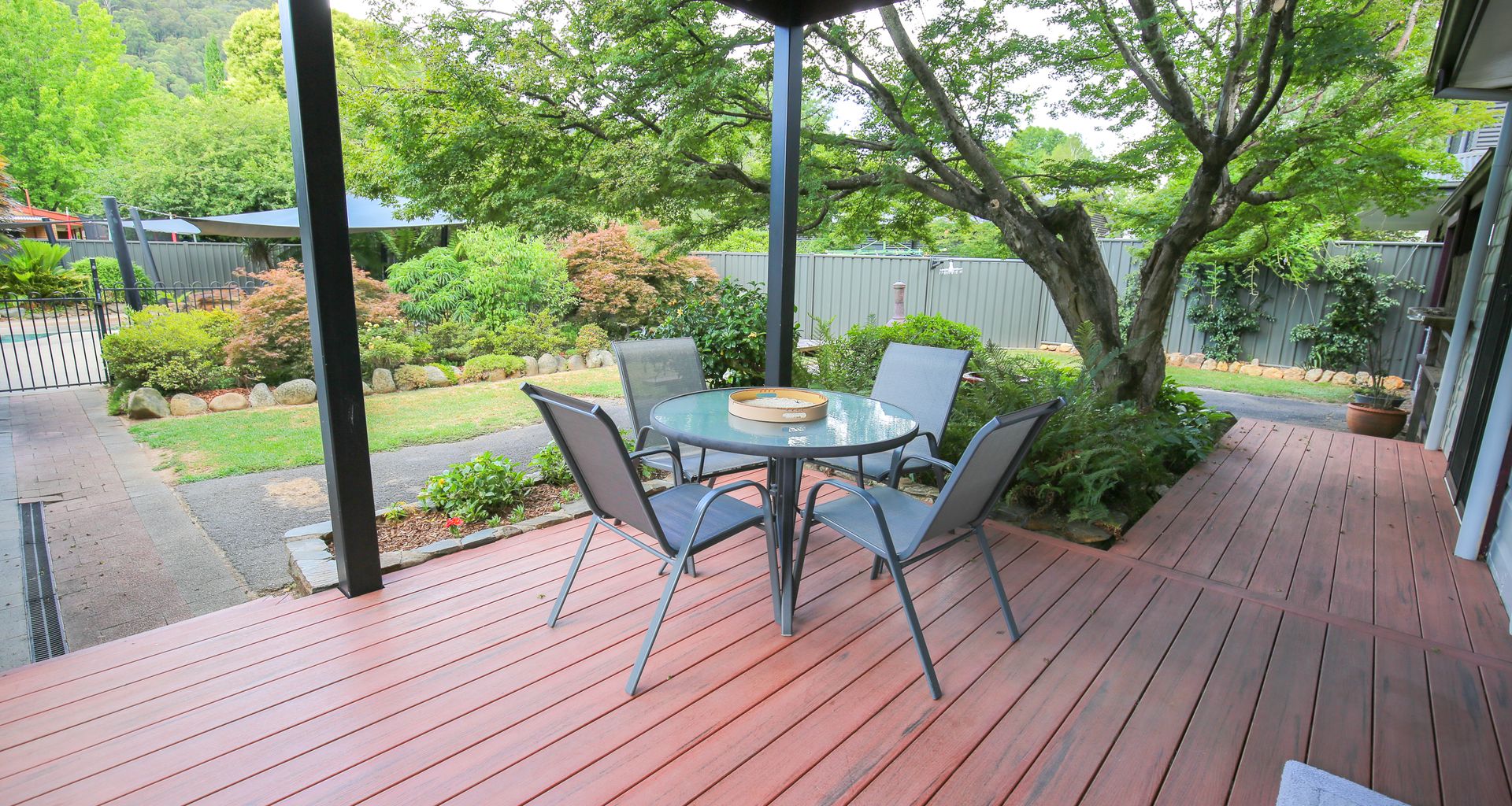 BATTENBERG AT BRIGHT