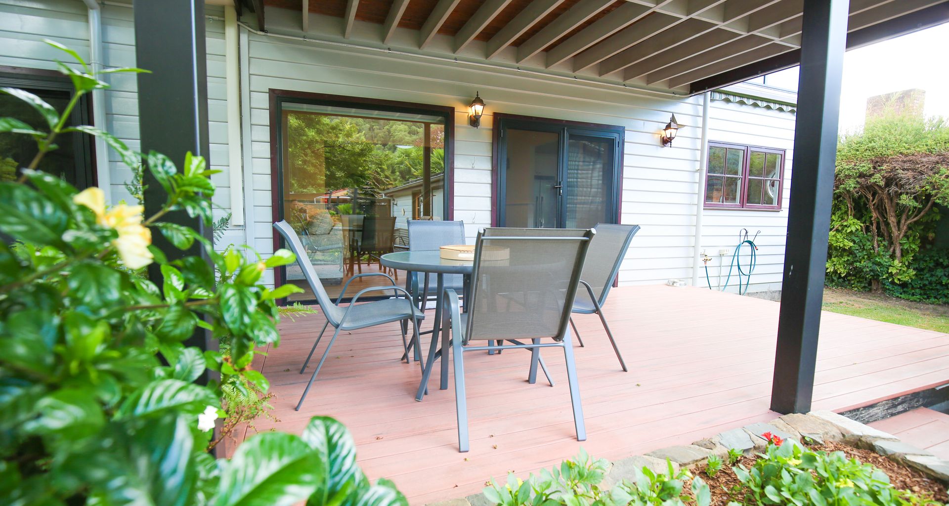 BATTENBERG AT BRIGHT