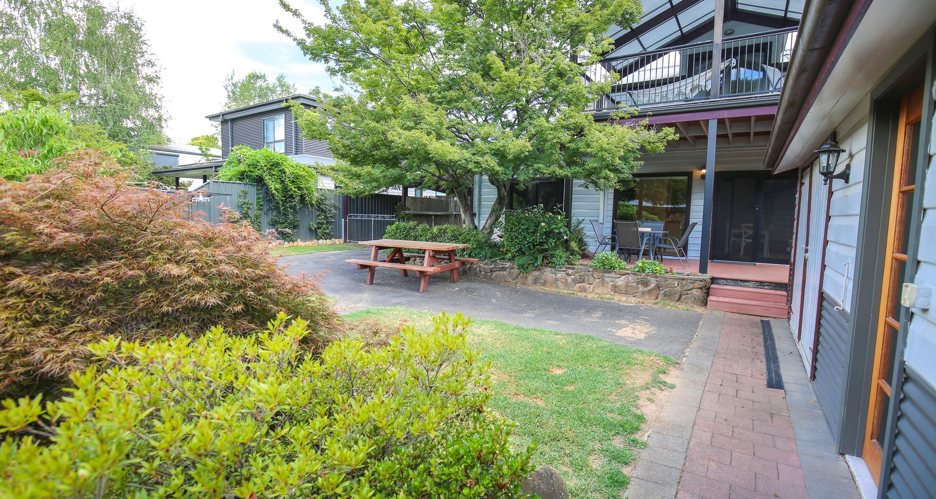 BATTENBERG AT BRIGHT