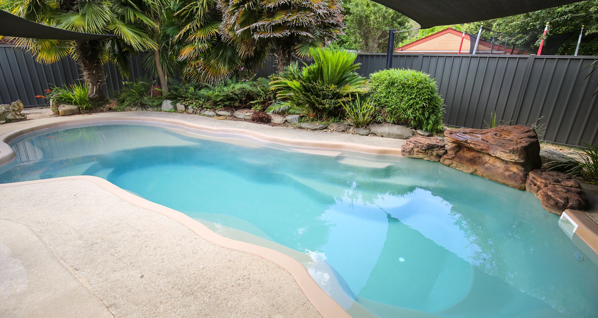 BATTENBERG AT BRIGHT