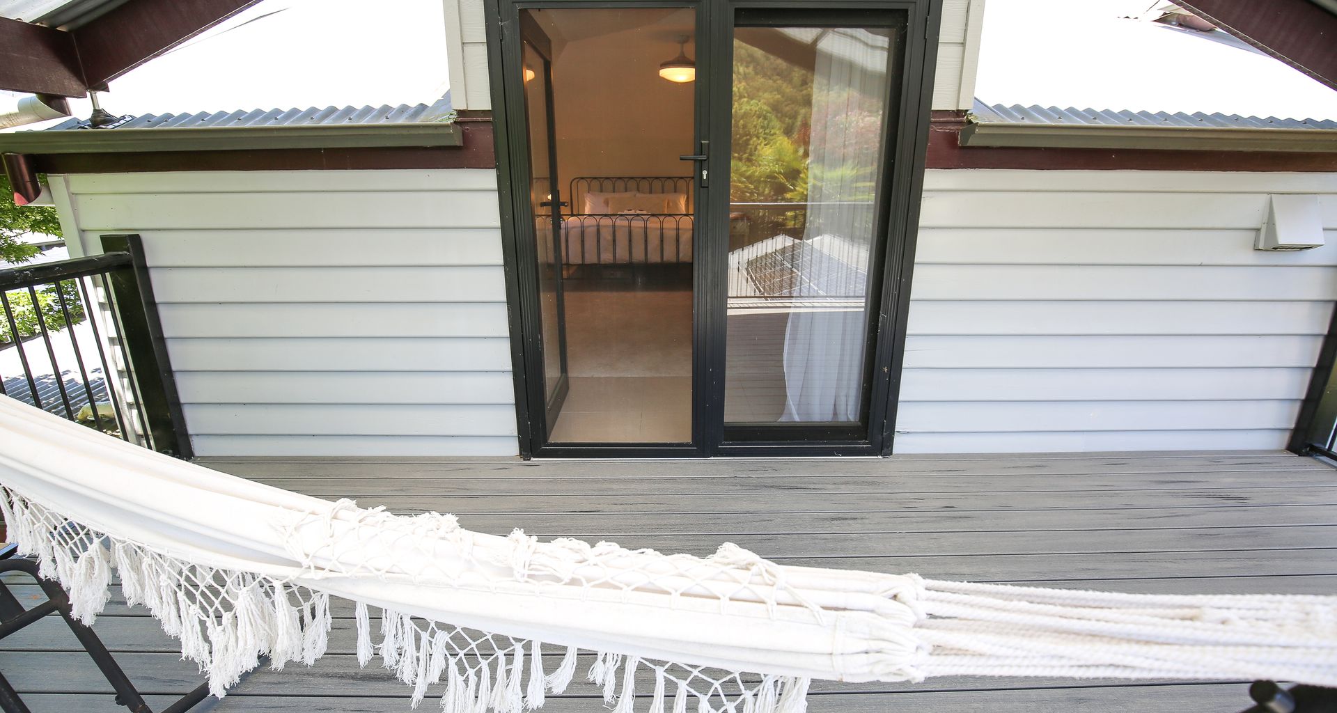 BATTENBERG AT BRIGHT