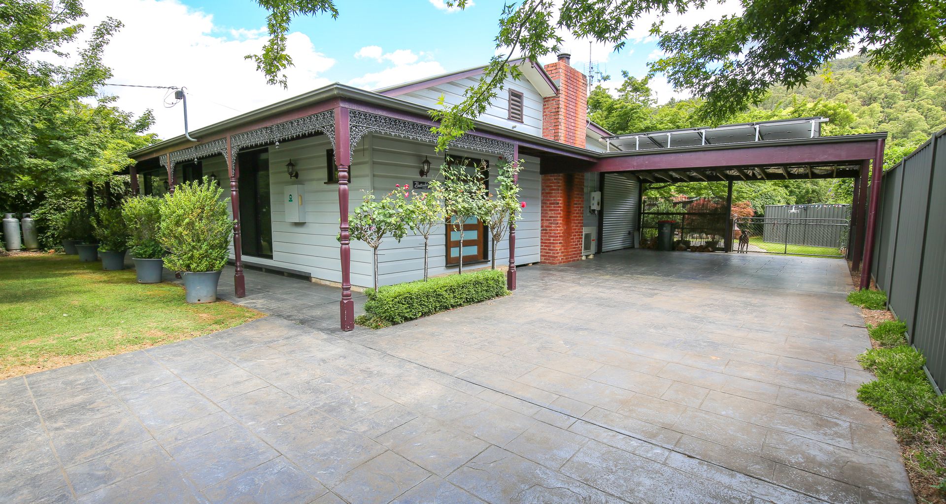 BATTENBERG AT BRIGHT