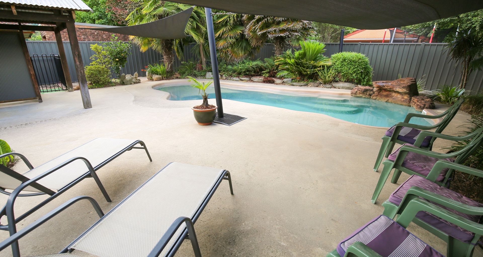 BATTENBERG AT BRIGHT