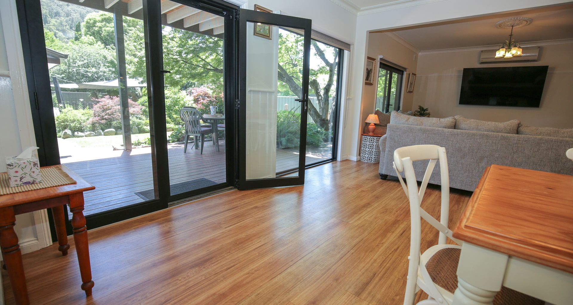 BATTENBERG AT BRIGHT