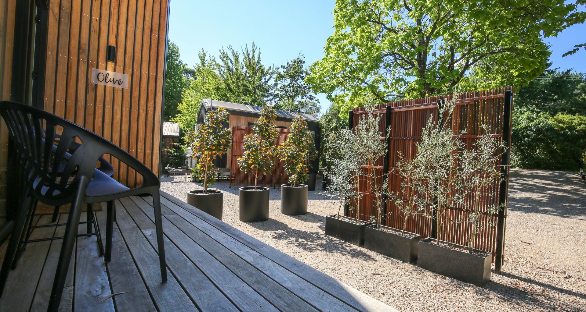 THE ROCKS – OLIVE RETREAT