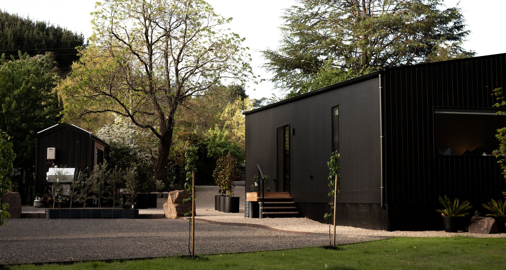 THE ROCKS – OLIVE RETREAT