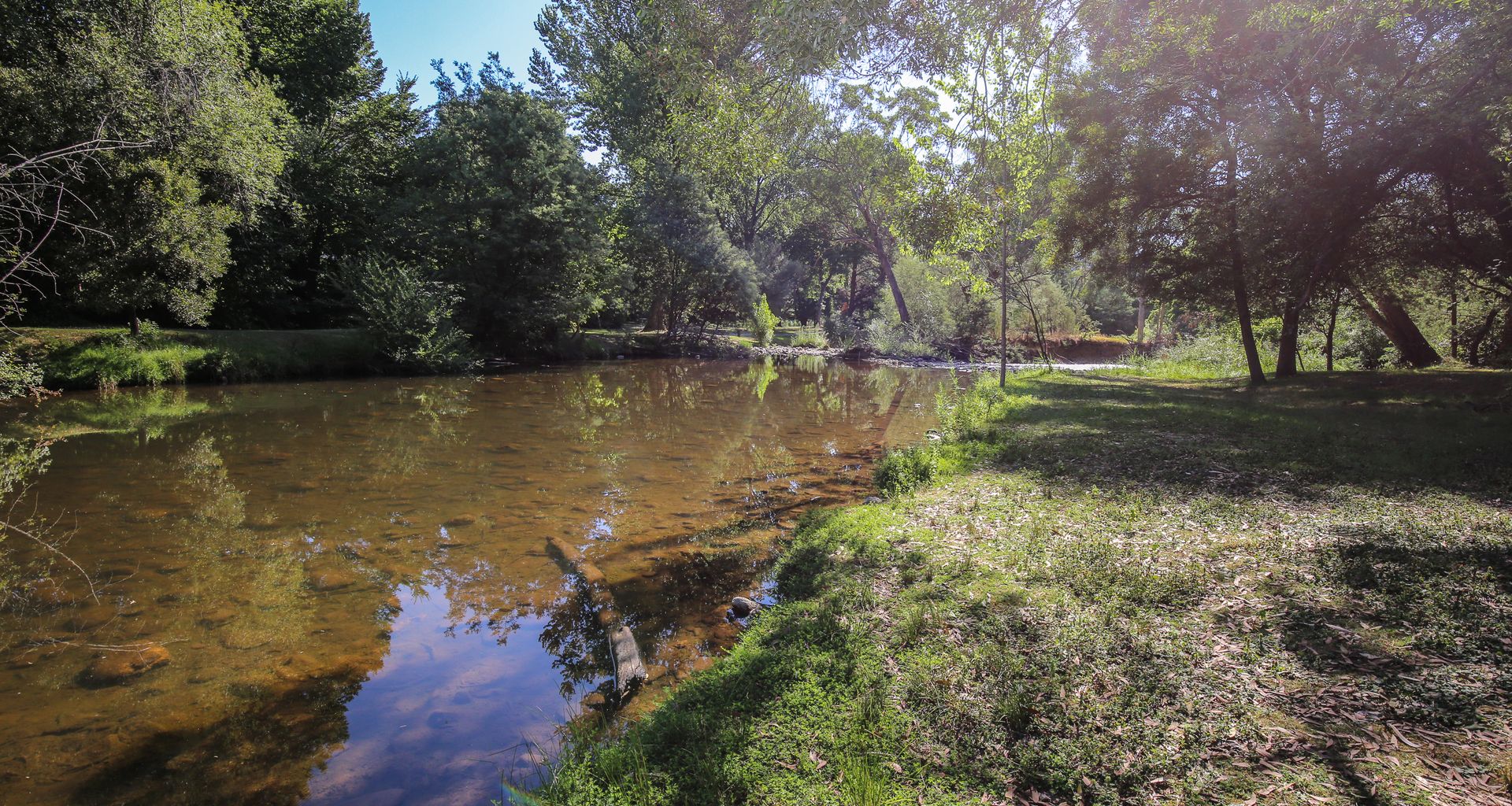 THE ROCKS – OLIVE RETREAT