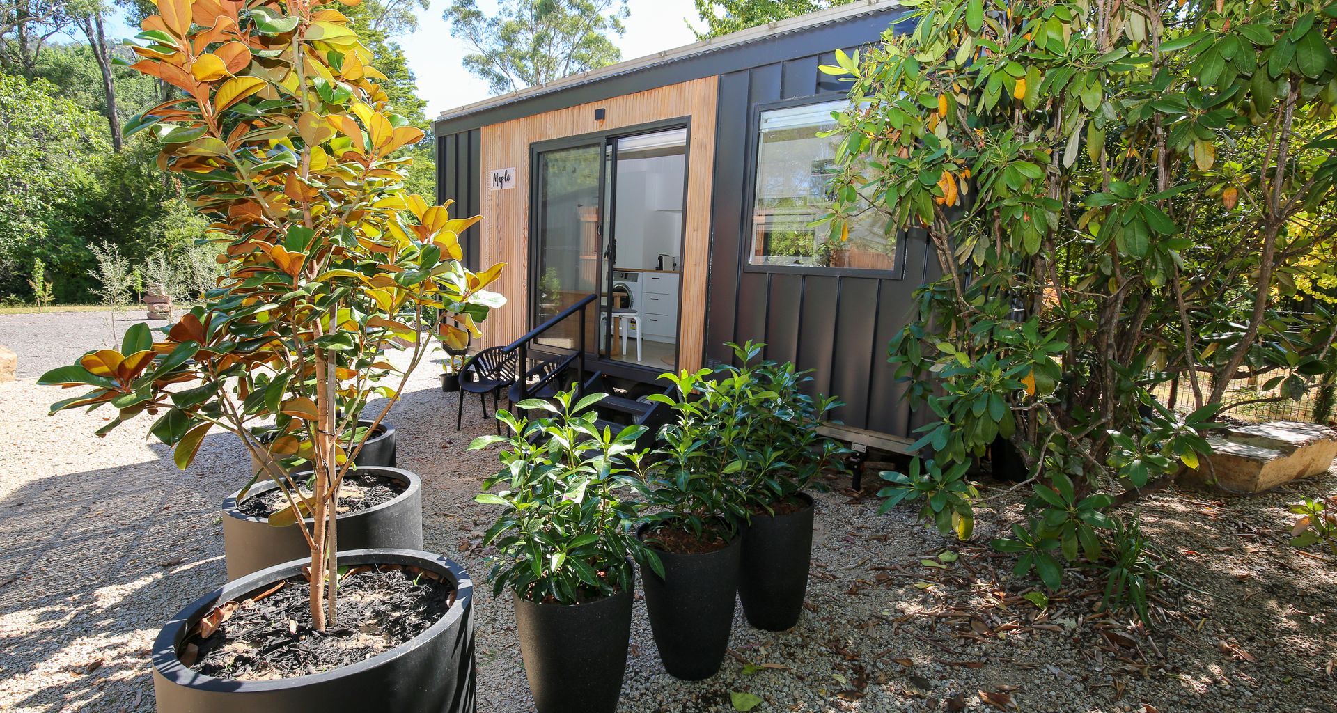 THE ROCKS – MAPLE TINY HOME