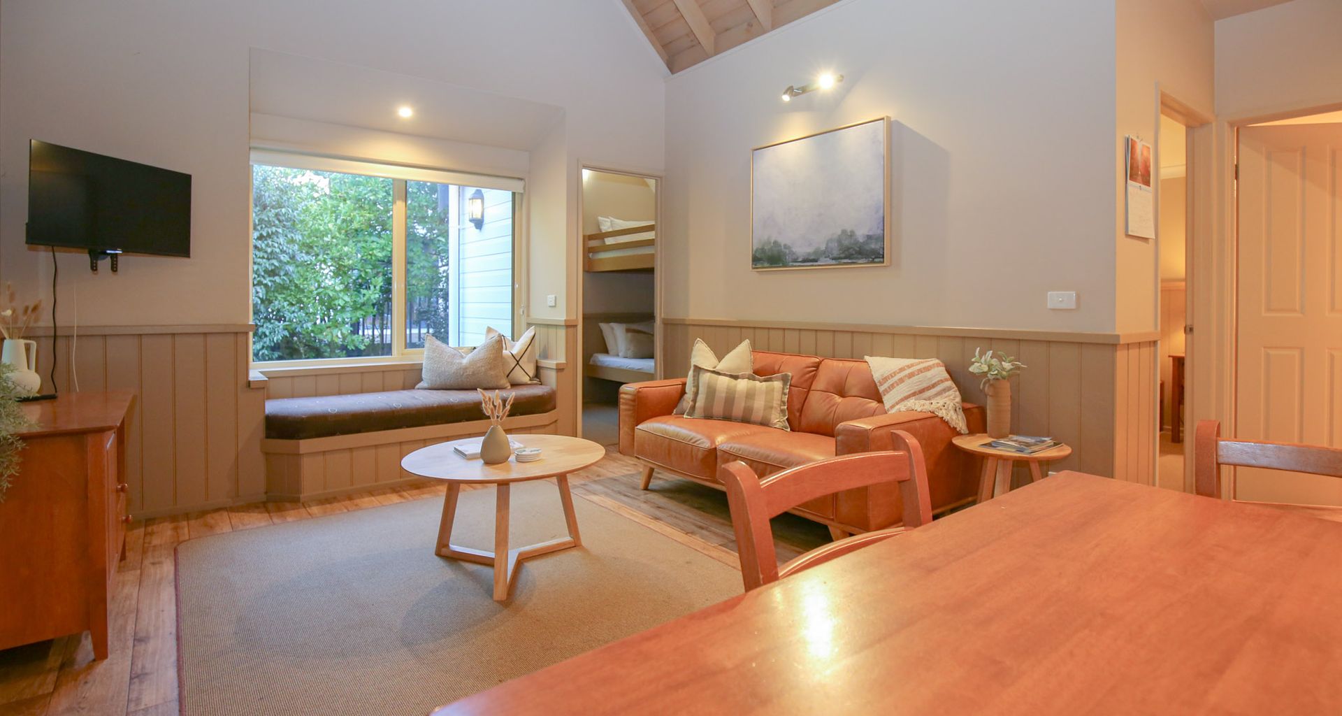 AUTUMN LEAF COTTAGE 2