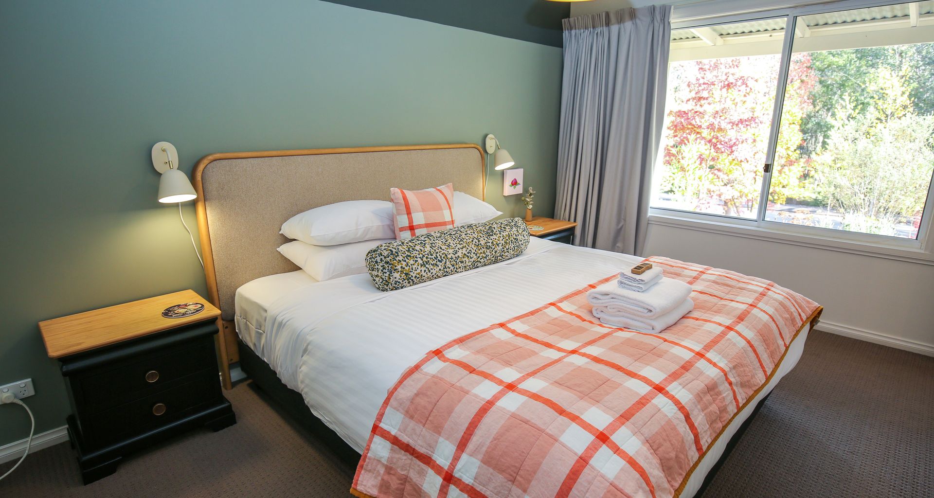RIVERVIEW COTTAGE