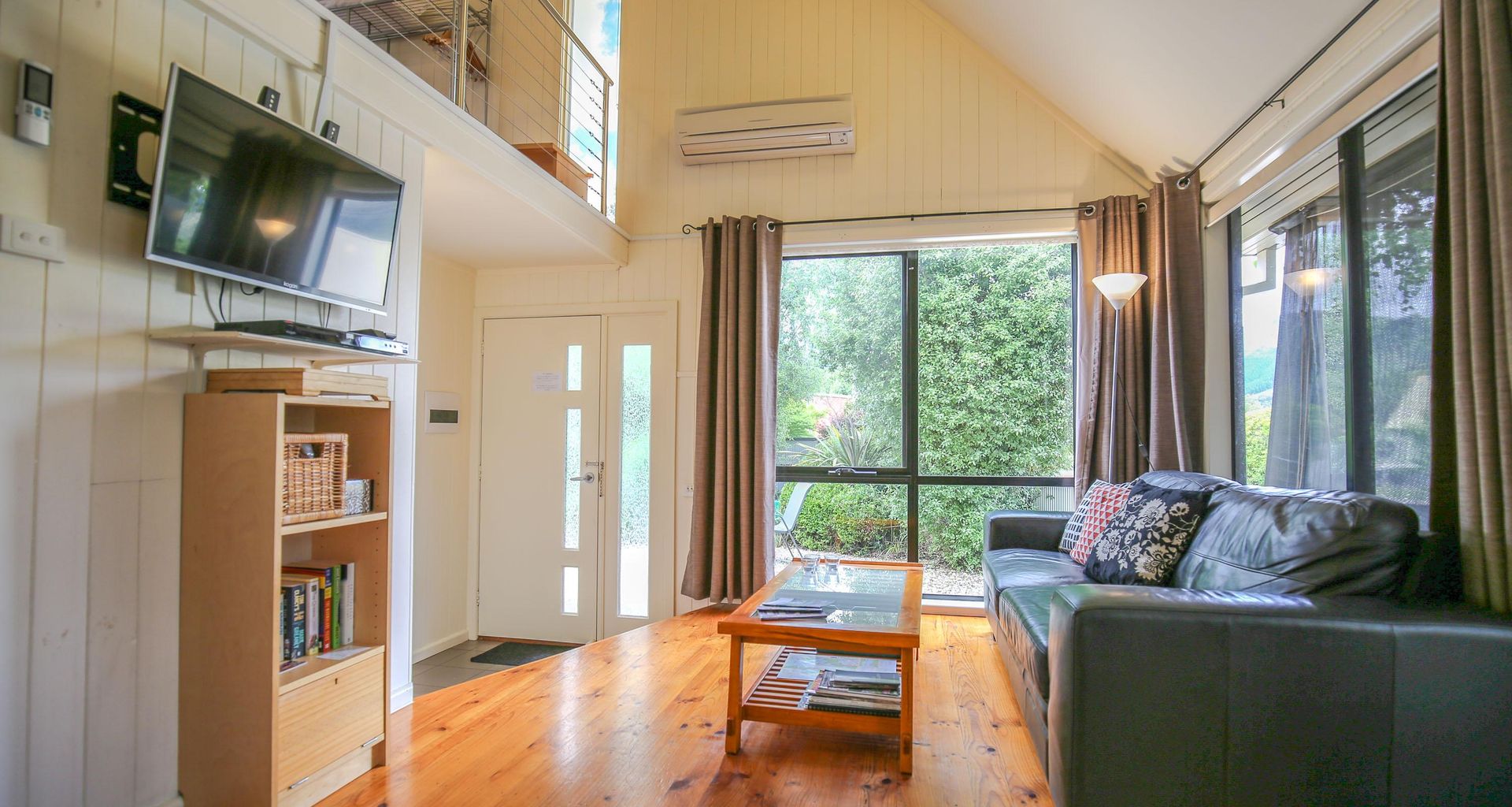 ALLAMBIE COTTAGES – VILLA 1