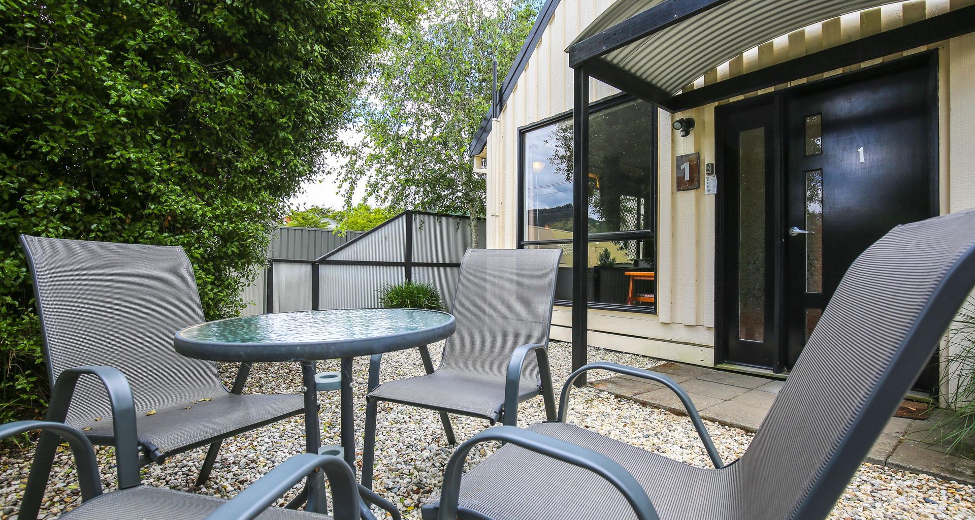 ALLAMBIE COTTAGES – VILLA 1