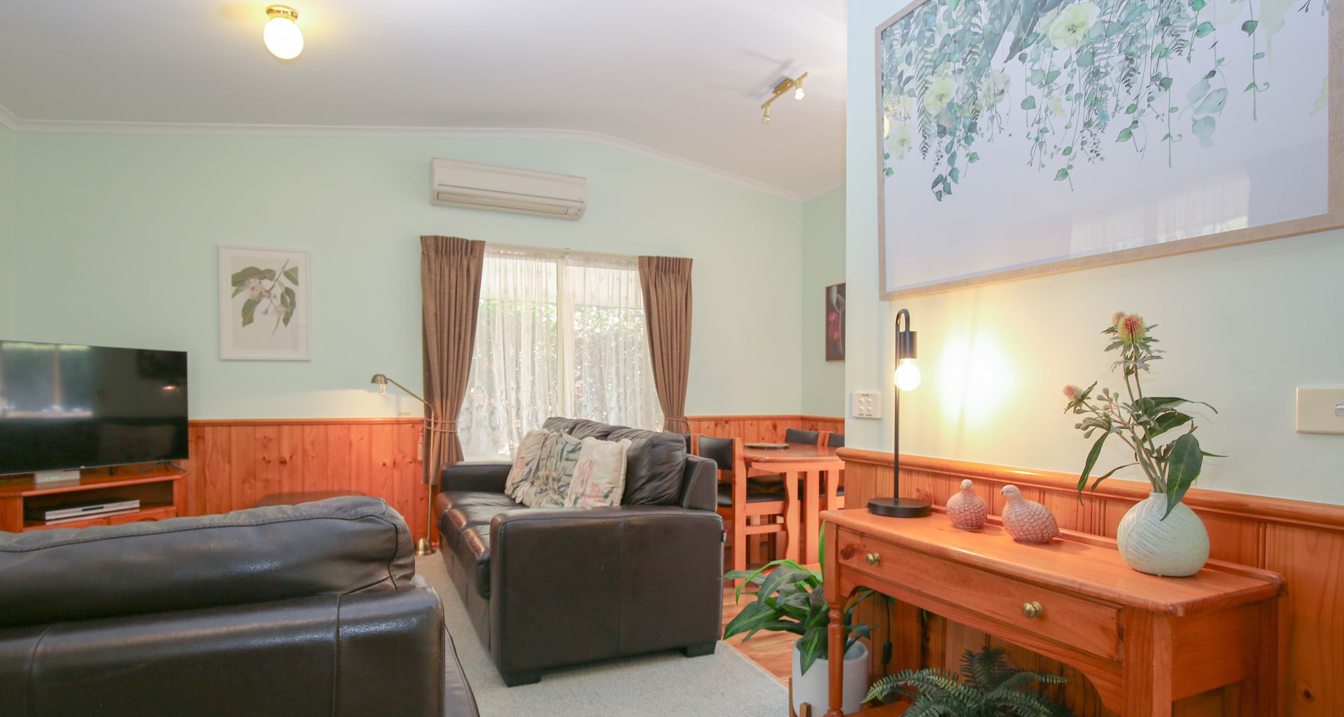 SILVER BIRCHES HOLIDAY VILLAGE – UNIT 3