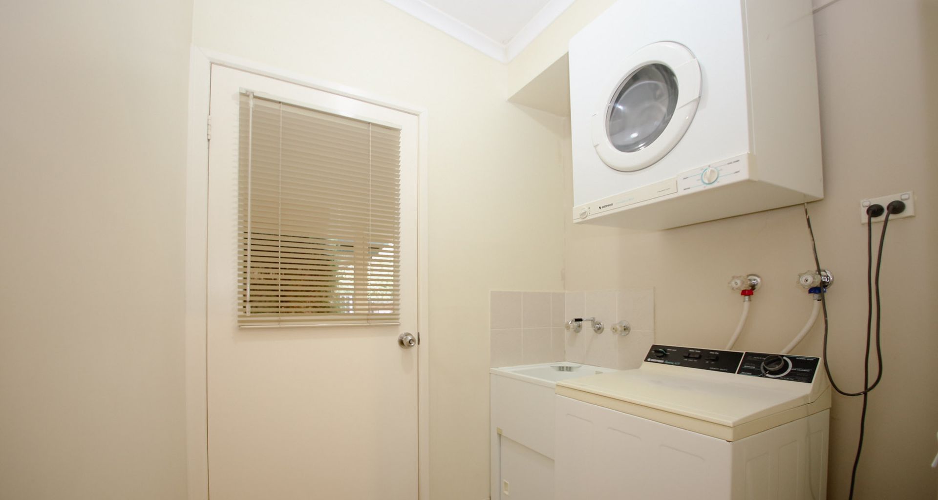 SILVER BIRCHES HOLIDAY VILLAGE – UNIT 9