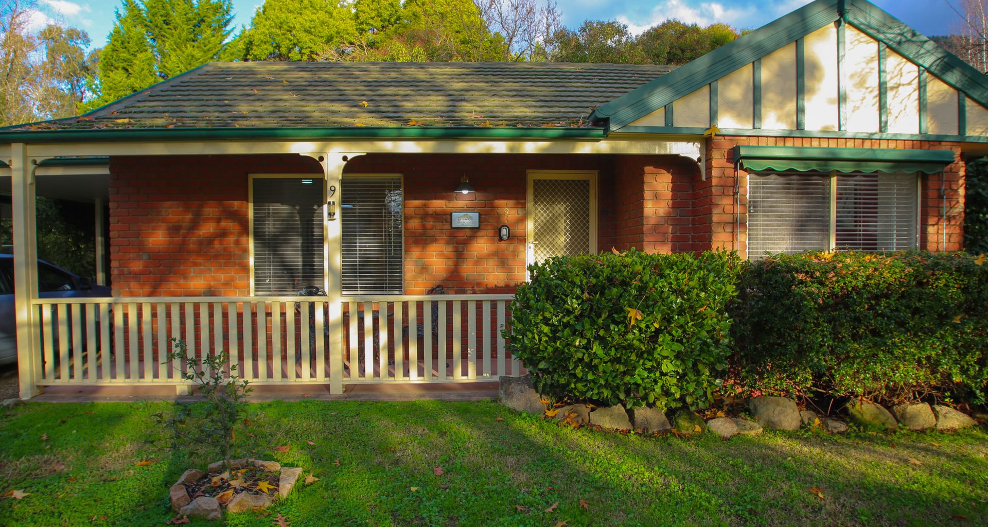 SILVER BIRCHES HOLIDAY VILLAGE – UNIT 9