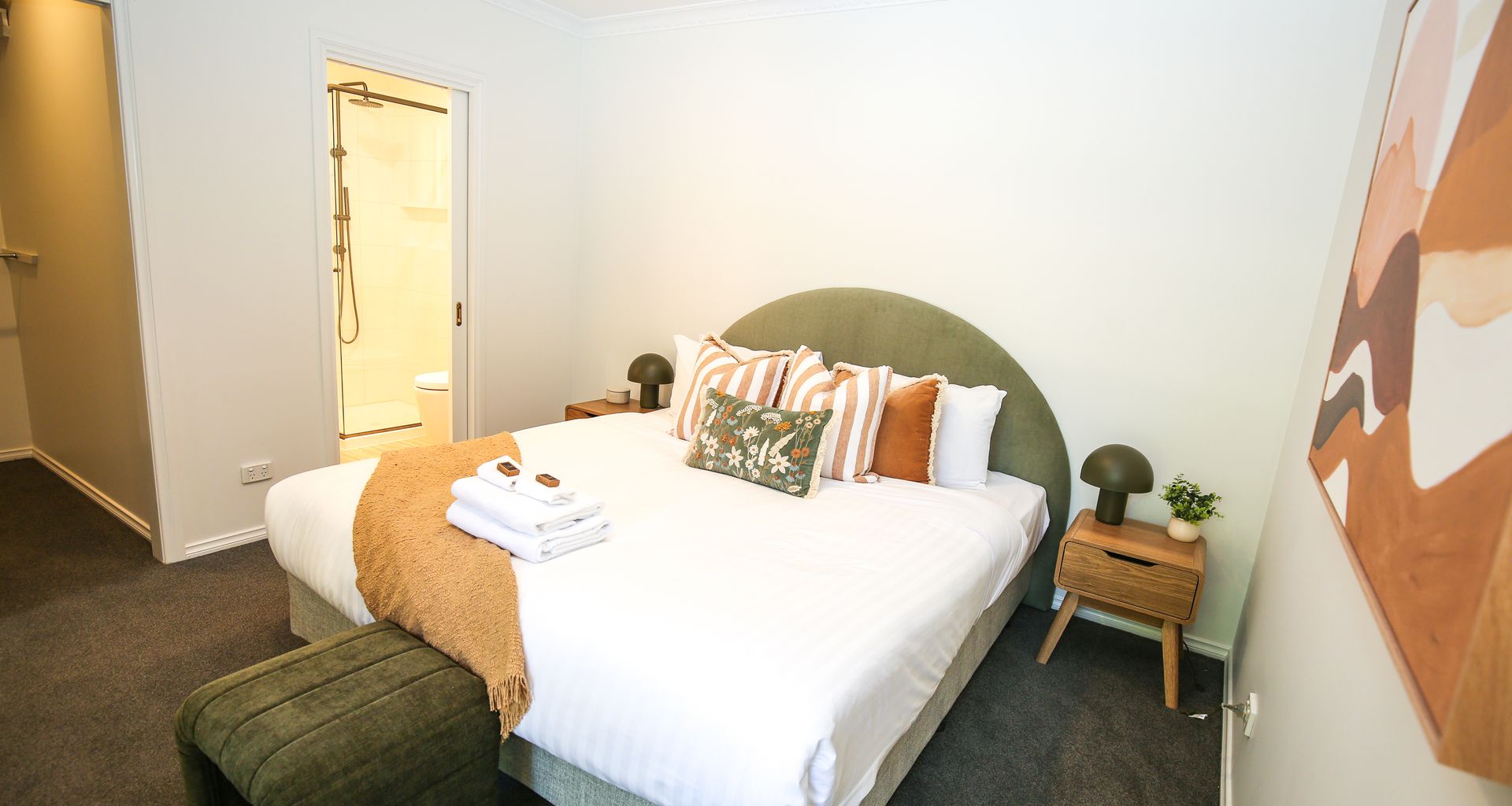 MYSTIC MOUNTAIN LODGE