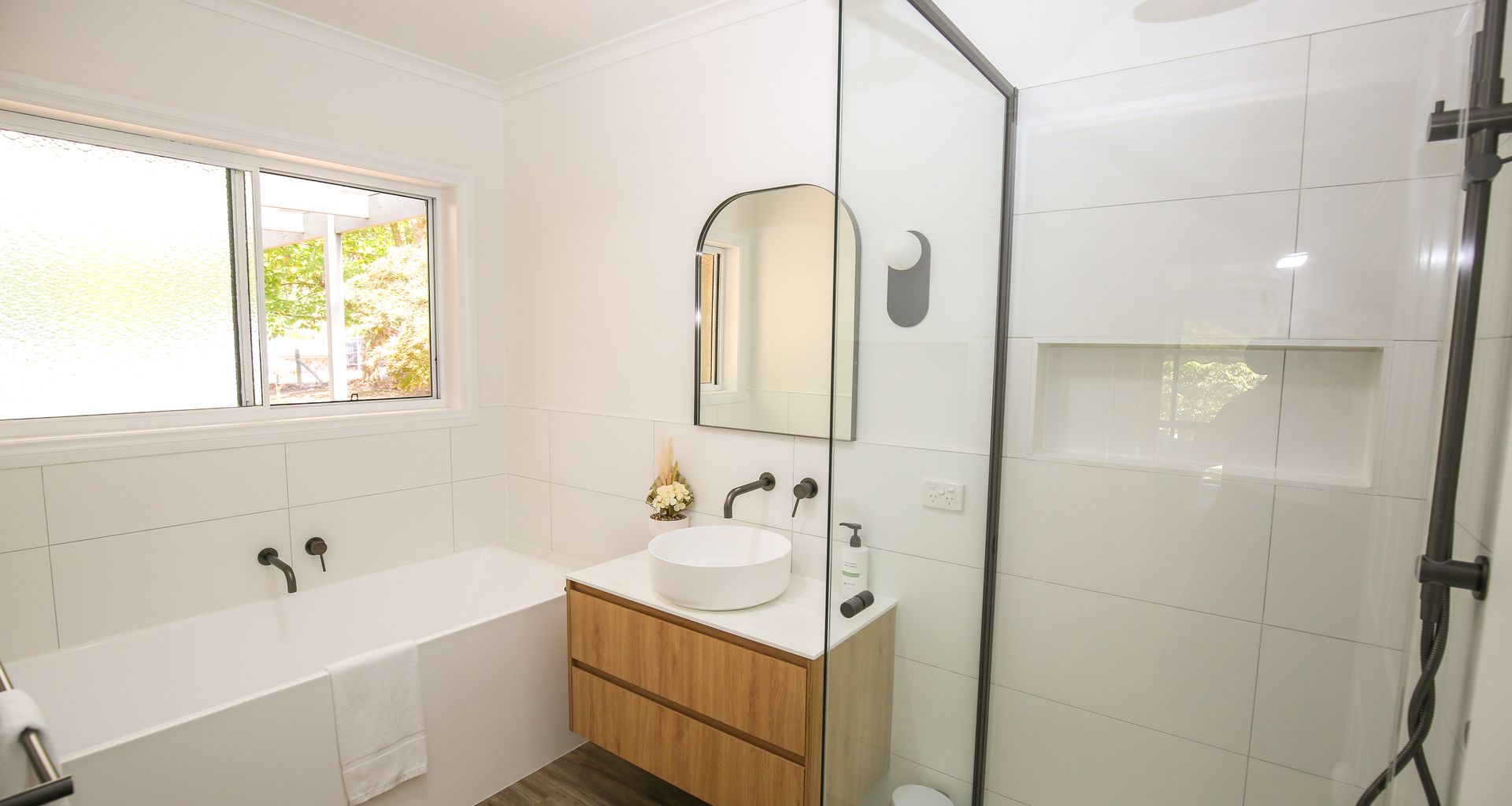 MYSTIC MOUNTAIN LODGE